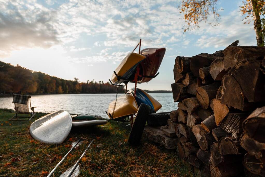 Big Blue Lake Cottages, Llc - Cottage #5 Holton Eksteriør bilde