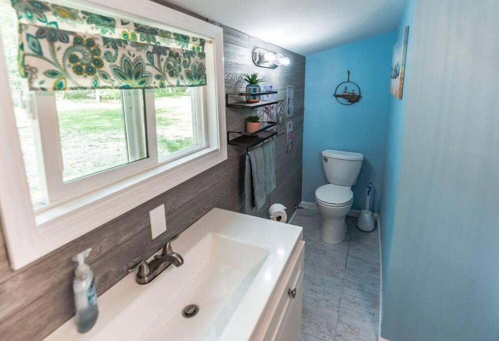 Big Blue Lake Cottages, Llc - Cottage #5 Holton Eksteriør bilde